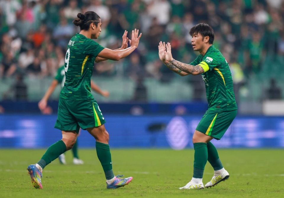 VwUX, AA, 要求球队继 VwUX, AA, 要求球队继