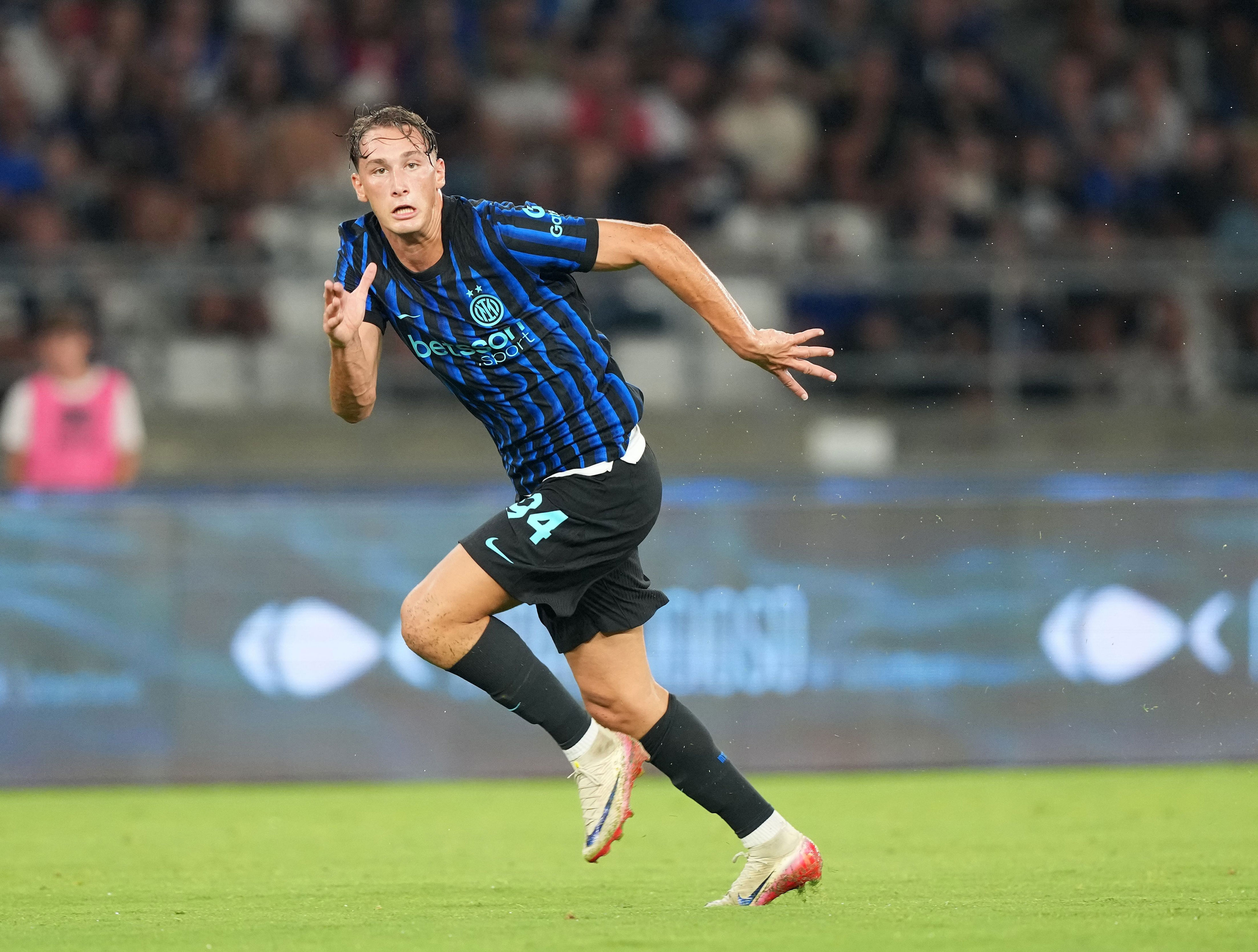 他在意乙时, 报道, 渴望走得更